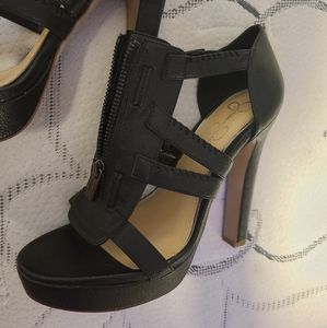 Like new Jessica Simpson pump heels